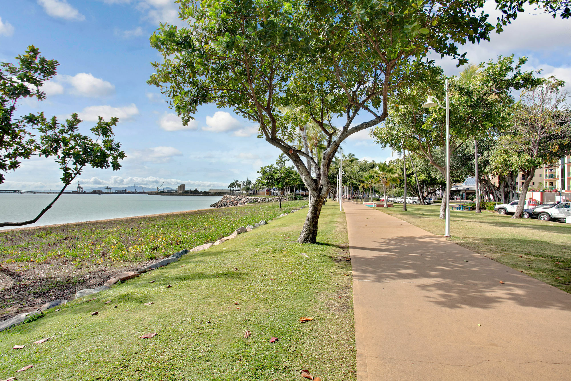 Beach House Motel Townsville Exterior foto